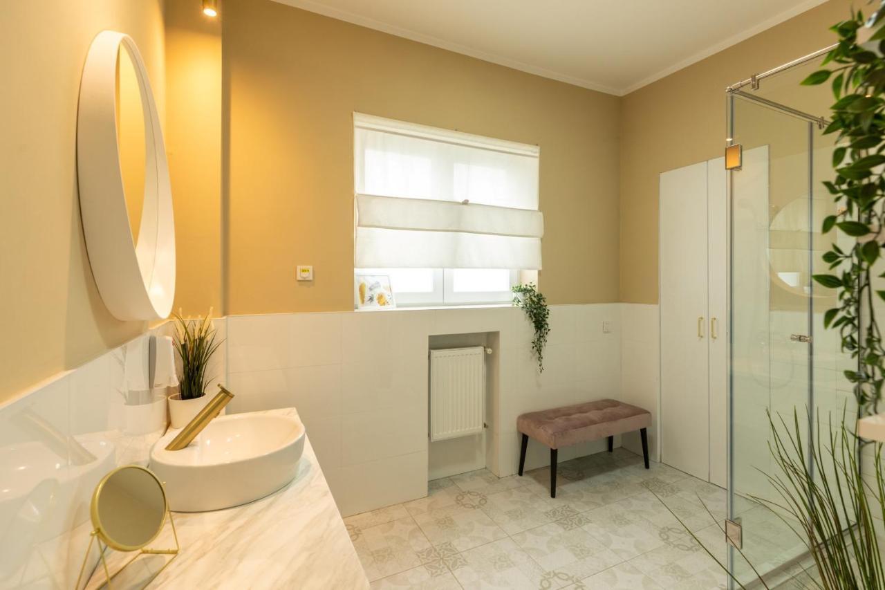 Dream Home - Prime Location 2Br Apt In Бухарест Екстер'єр фото